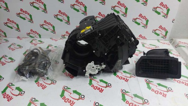 Dacia Sandero Kalorifer Kutusu 271006493R YP (BG-130)