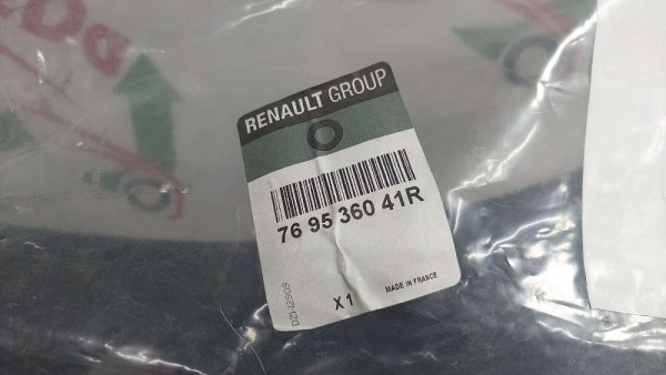 Renault Clio 4 Sağ Arka Marşpiye Kaplaması 769536041R YP