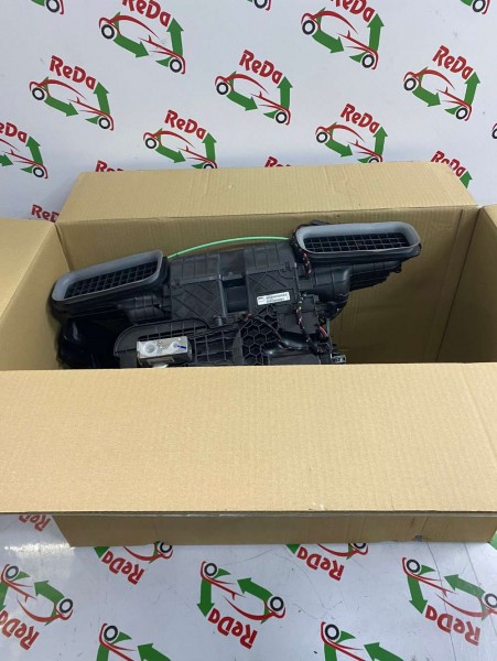 Renault Megane 3 Kalorifer Kutusu ( MANUEL ) YP 271207294R [B-B-130]