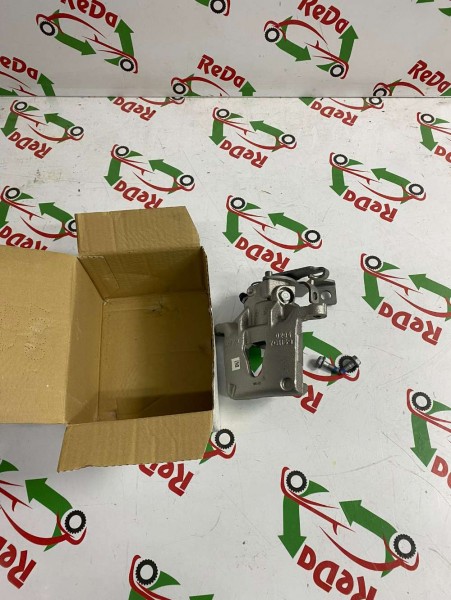 Renault Master Sağ Arka Merkezi Kaliperi YP 7701208037