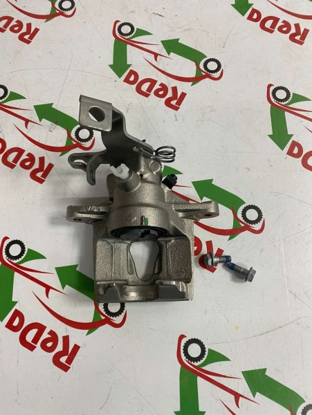 Renault Master Sağ Arka Merkezi Kaliperi YP 7701208037