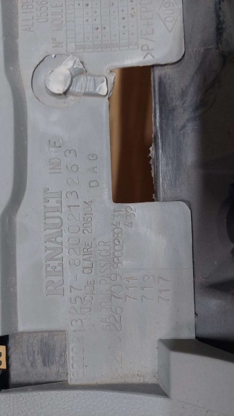 Renault Kangoo Torpido 8200213257 8200226713 CP