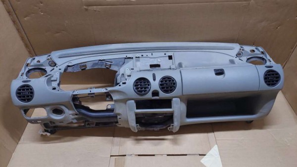 Renault Kangoo Torpido 8200213257 8200226713 CP