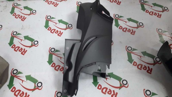 Ford Focus 2 Sağ Arka İç Bakalit Trim  5M51-F613C46 CP (K-A-130)