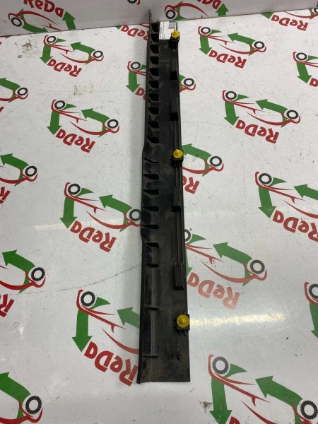 Ford Fiesta Sağ Kapı Marşpiye Trim 8A61-B13200 CP (K-A-120)