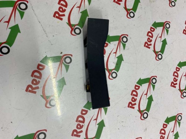 Ford Fiesta 2 Plaka Kapı Marşpiyel 8A61A13244 CP (K-A-115)