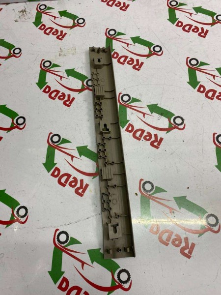 Ford Focus 3 Ön Sağ Kapı Eşiği Marşpiye BEJ BM51-A13200 CP (K-A-118)