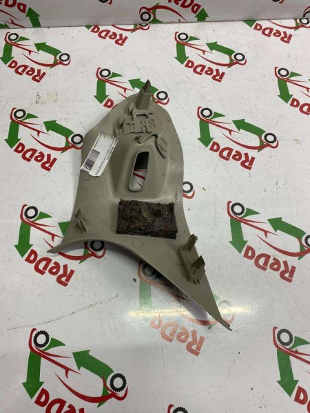 Ford Fiesta C Sütunu Trim Sağ 8A61-B31010 CP (K-A-130)