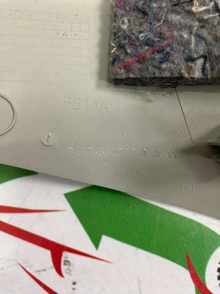 Ford Fiesta C Sütunu Trim Sağ D1BB-B31010 CP (K-B-120)