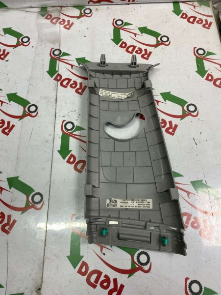 Hyundai İ10 Sağ Orta Direk Üst Trimi 85840-K7200 85841-K7000 SP YP(DA-110)