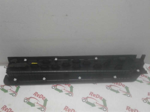 Hyundai Staria Sürgülü Kapı Basamak Eşiği Sol Orj 85876-CG000 / 85875-CG000 SP YP (IA-130)