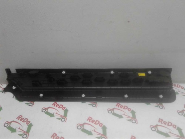 Hyundai Staria Sürgülü Kapı Basamak Eşiği Sağ Orj 85885-CG000 SP YP (IA-130)