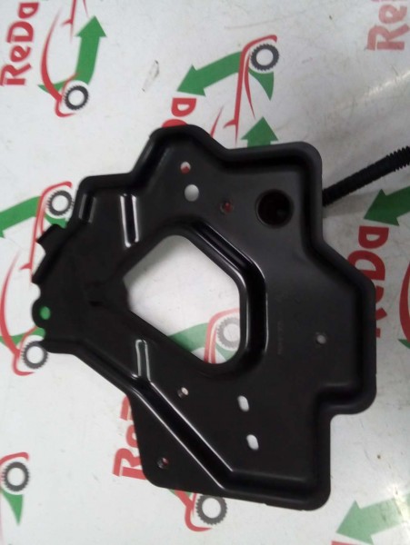 Renault Taliant Akü Tabanı 648603125R YP