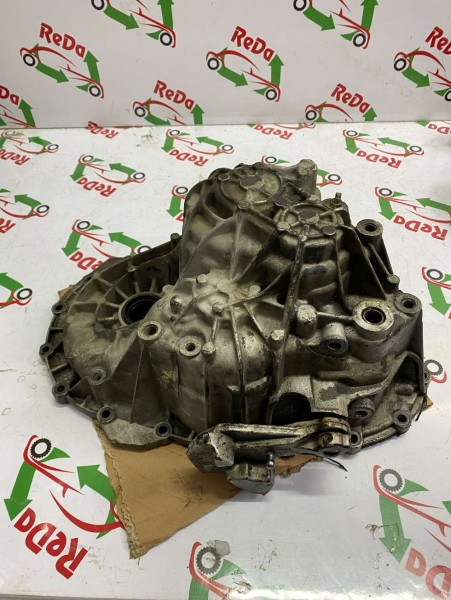 RENAULT TRAFİC 3 ARKA MUHAFAZA 328972132R 320102570 A1S19CU3 CP (CB-110)