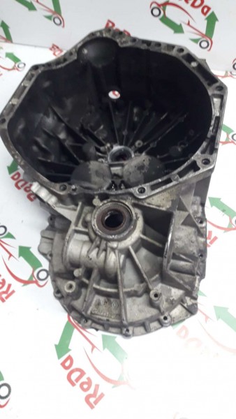 RENAULT TRAFİC 3 ARKA MUHAFAZA 304013792R CP (CB-110)