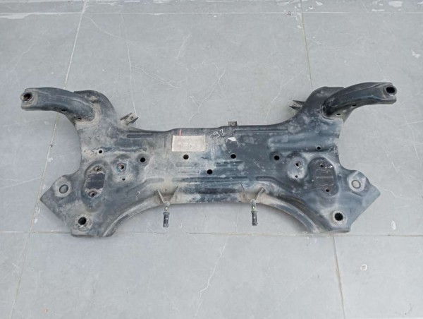 Hyundai İ20 Ön Travers [62400-C8100] CP