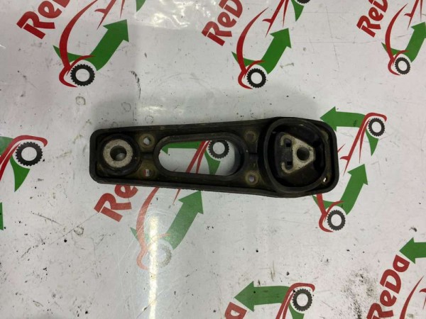 Dacia Duster 4x2 - 4x4 Arka Motor Takoz Kulağı 8200805813 CP (A-C-110)