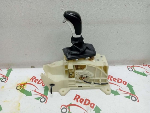 Hyundai İ20 Otomatik Vites Kolu Kulesi Komple [46700-C7XXX] CP