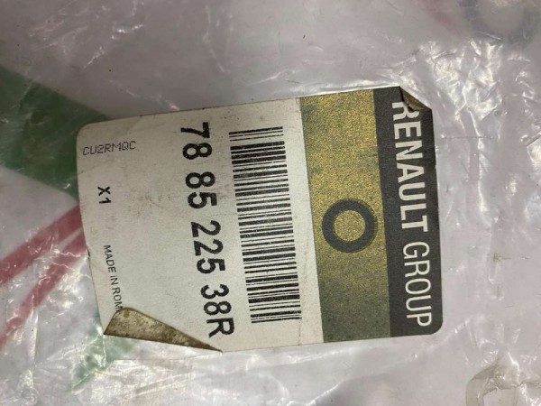 Dacia Logan Sandero 2 Sağ Arka Havalandırma Kapağı Orjinal 788522538R YP