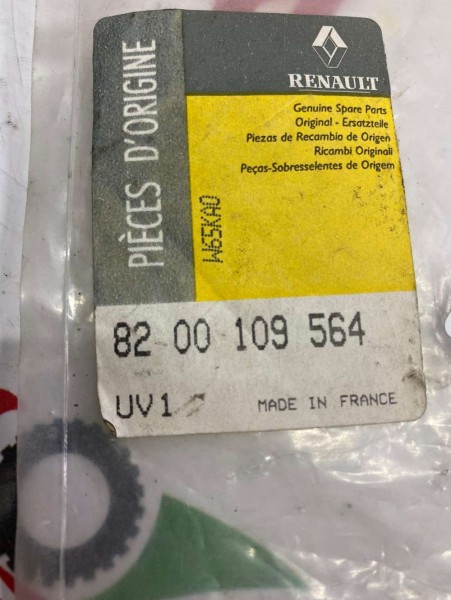 Renault Kangoo Sol Tavan Raf Tapası Orj 8200109564 YP