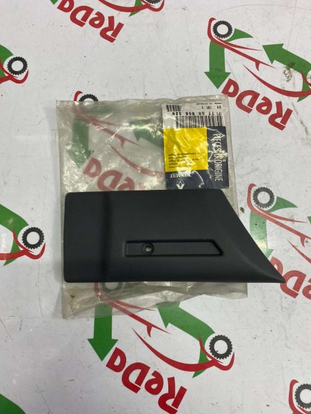 Renault Express Ön Sol Çamurluk Bandı Çıtası Orjinal 7700806326 YP