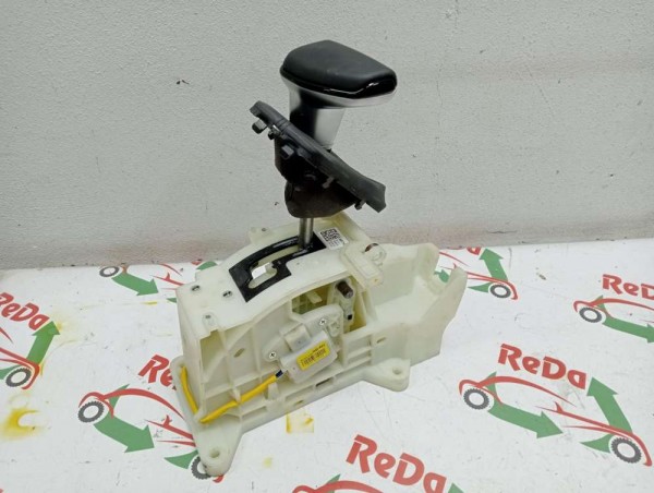 Hyundai İ20 Bayon Otomatik Vites Kolu Kulesi [RHD] [46700-Q0930] SP YP