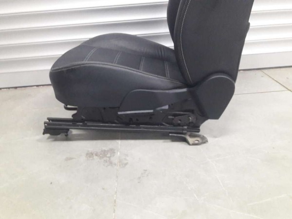 Ford Focus 2 Titanyum Sağ Ön Koltuk Deri Airbag İçinde CP (G-D-140)