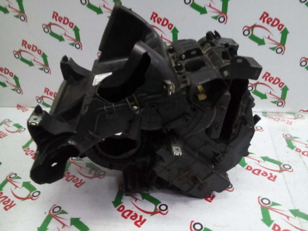 Dacia Dokker Kalorifer Kutusu 272700355R HP CP