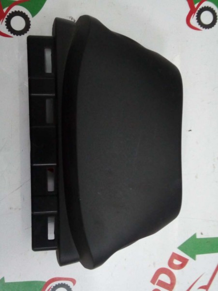 Dacia Duster XJD Direksiyon Üst Muhafaza Bakalit Kapağı 484717472R YP