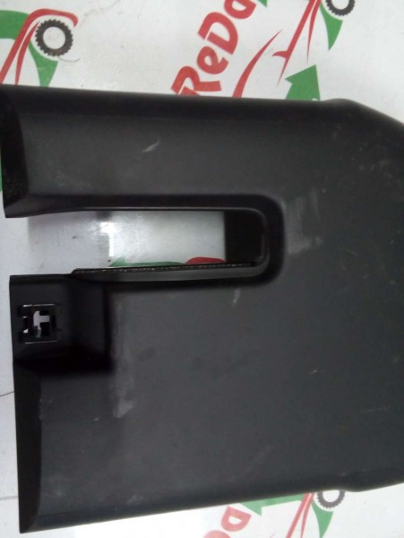 Renault Clio 4 Direksiyon Alt Muhafaza Kapağı Orj. 484724749R CP