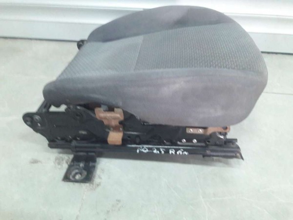 Ford Focus 2 Sağ Ön Alt Koltuk CP HP(F-G-140)