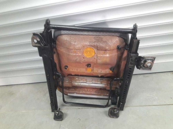 Ford Focus 2 Sağ Ön Alt Koltuk CP HP(F-G-140)