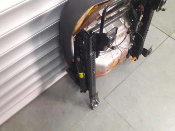 Ford Focus 2 Sol Ön Alt Koltuk CP(F-G-140)