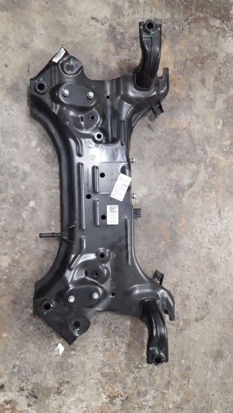 Hyundai İ20 Bayon Ön Travers Orj. 62401-Q0100 SP YP (K-I-109)