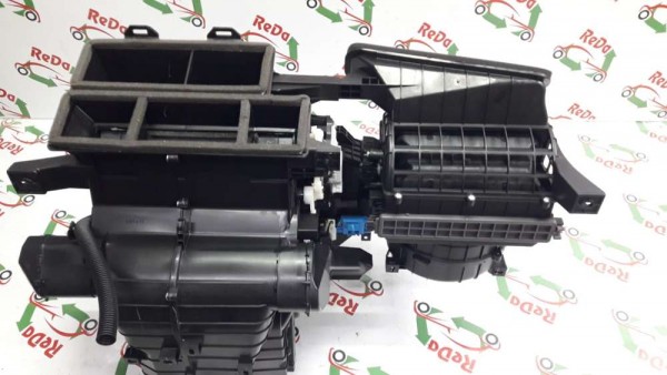 Hyundai Bayon  Kalorifer Kutusu Kazanı (dijital)  97200-Q0230 SP YP