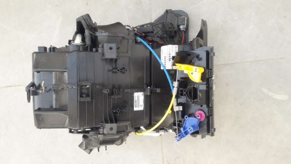 Dacia Jogger Kalorifer Kutusu 272709633R HP CP