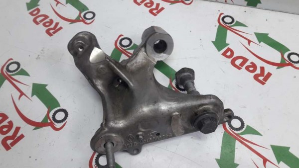 Renault Megane4 Ön Beşik Sağ Bağlantı Ayağı 548500910R CP (A-C-110)