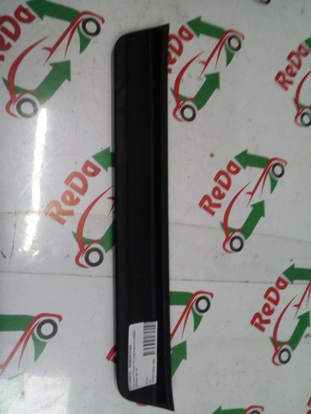 Hyundai Tucson Ön Sağ Kaplama 85883-N7000 SP YP (EA-110)