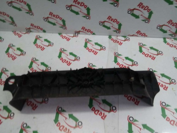 Renault Trafic2 Sol Marşpiye Basamak Bakaliti 8200943157 CP