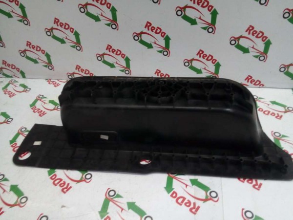 Renault Trafic2 Sağ Marşpiye Basamak Bakaliti 8200967010 CP