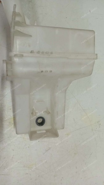 Hyundai İ20 Silecek Su Fıskiye Deposu  98610-Q0000 98610-Q0100 SP YP (BA-120)