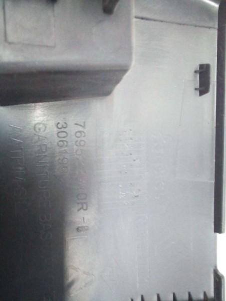 Renault Clio5 Sol Eşik Kaplama Trim Kapak 769522540R CP (EA-110)