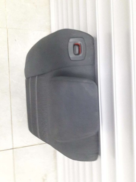 Ford Focus 2 sağ Arka Sırt Koltuk kumaş CP(E-A-140)