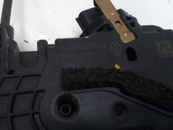 Renault Clio5 Sağ Ön Kapı Kilidi 805029595R CP (EE-123)