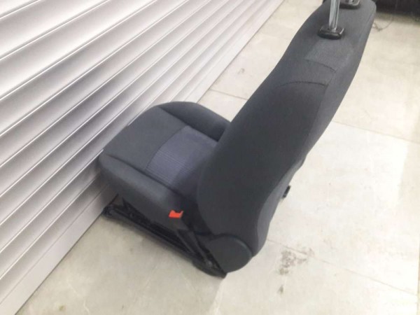 ford fiesta sağ ön koltuk kumaş CP (E-A-140)(E-B-140)