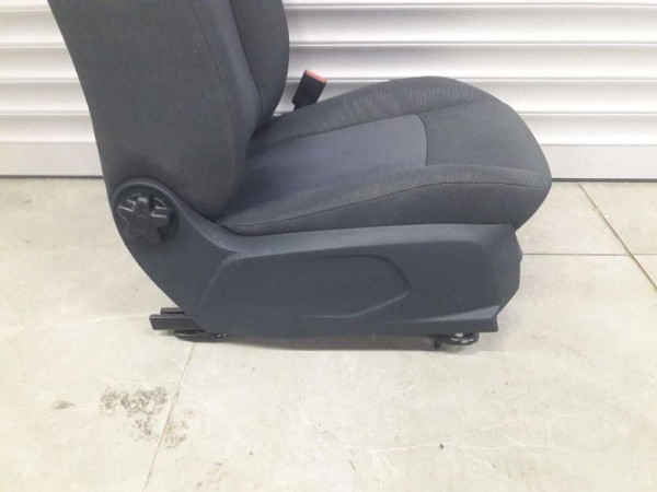 ford fiesta sağ ön koltuk kumaş CP (E-A-140)(E-B-140)