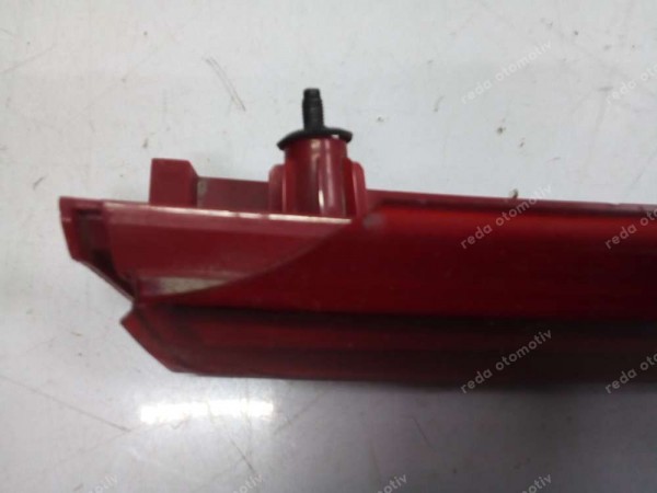 Hyundai İ20 Bagaj Çıtası Orta Reflektörü Lambası (Ucu Kırık) 92409-Q0100 HP CP