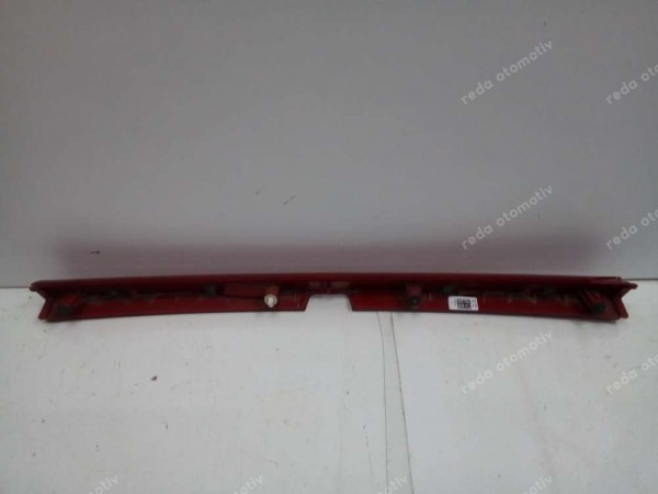 Hyundai İ20 Bagaj Çıtası Orta Reflektörü Lambası (Ucu Kırık) 92409-Q0100 HP CP