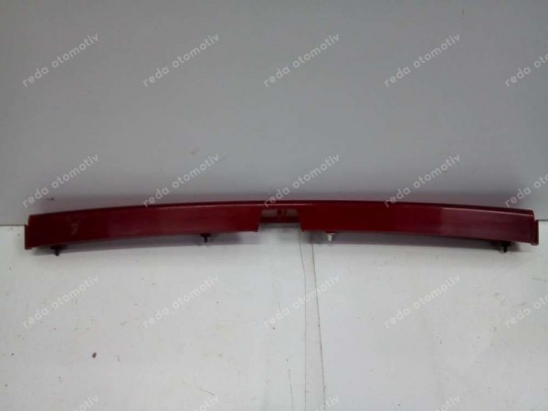 Hyundai İ20 Bagaj Çıtası Orta Reflektörü Lambası (Ucu Kırık) 92409-Q0100 HP CP