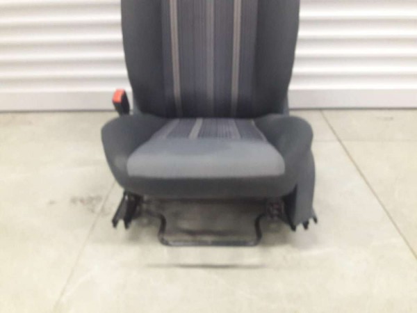 ford fiesta sol ön koltuk kumaş cp (E-B-140)